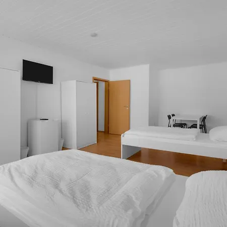 Apartament Mit Balkon In